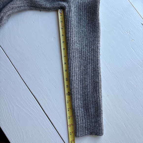 Everlane Womens Wool Cashmere Ribbed Crewneck Sweater Grey Raglan Size M - Picture 7 of 9